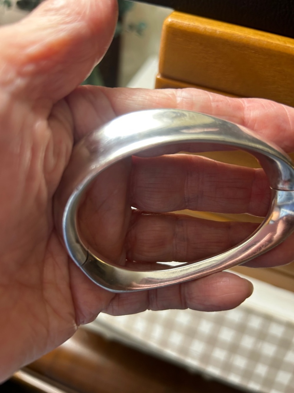 Vintage Polished solid sterling Silver heavy Cuff Bracelet - Picture 3 of 10